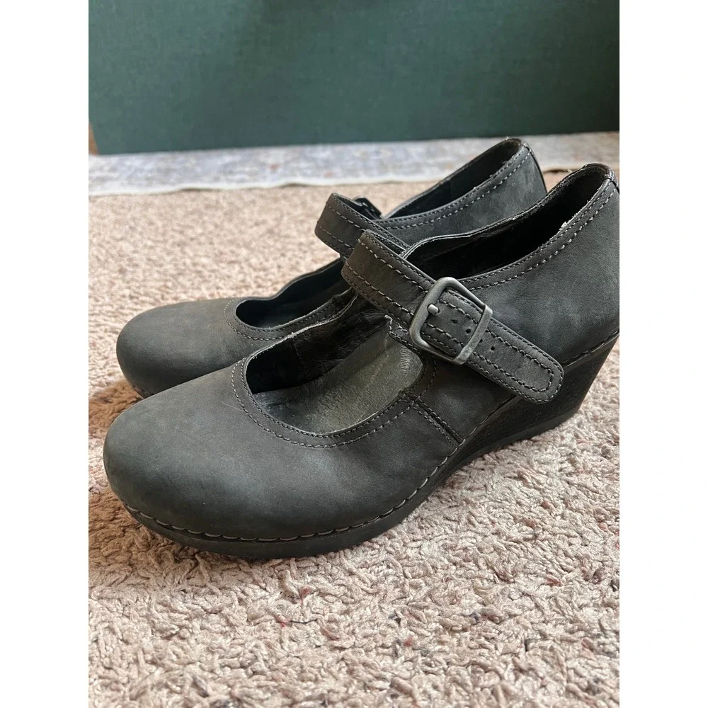 Dansko Fawna Mary Jane Wedge Shoes Grey Nubuck Leather Buckle Strap Womens 41